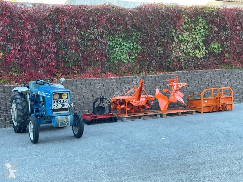 Lantbrukstraktor Ford 1300