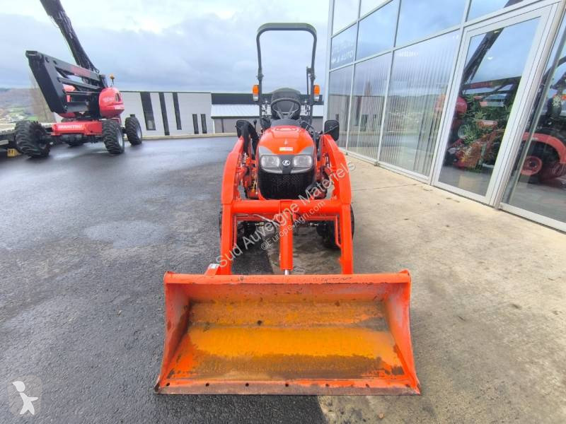 Kubota BX 231 + Chargeur Kubota et Enfouisseur...