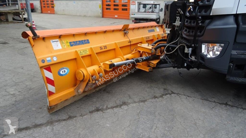Lantbrukstraktor Mercedes Arocs - 4148