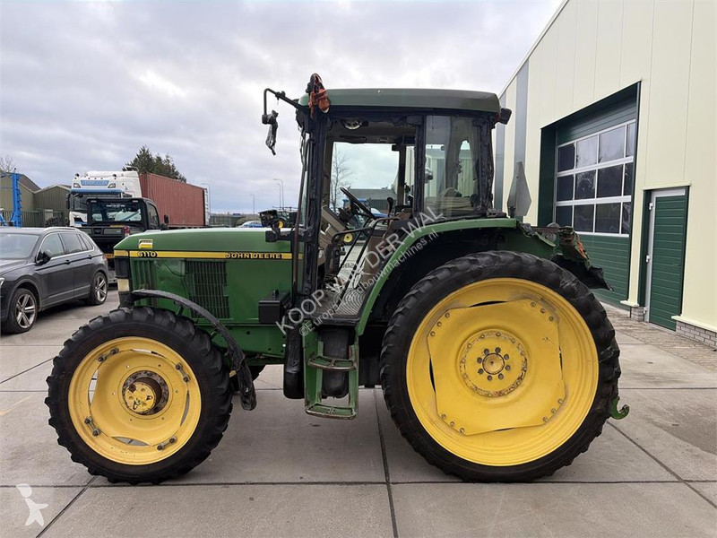 Landbrugstraktor John Deere 6110 PowerQuad