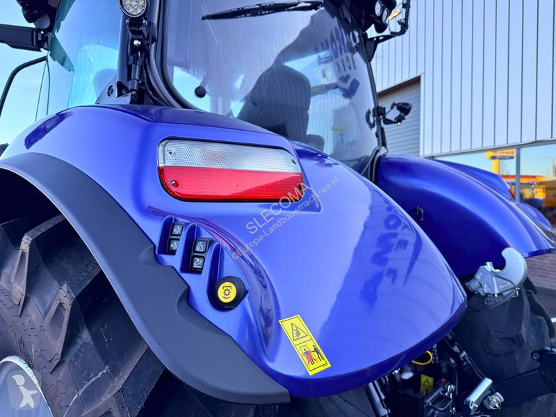 New Holland T6.180 AC Stage V Blue Power tractor