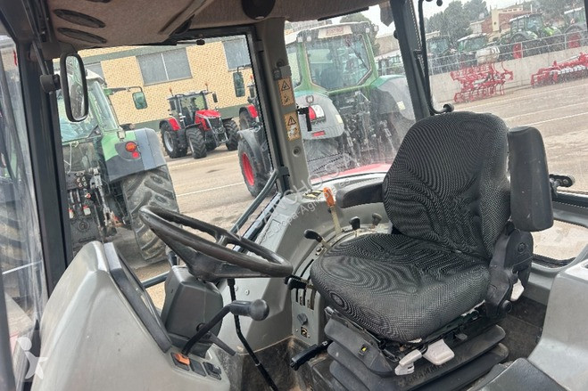 Landbrugstraktor Massey Ferguson 4245