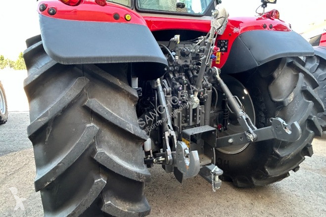 Landbrugstraktor Massey Ferguson 7S.155...