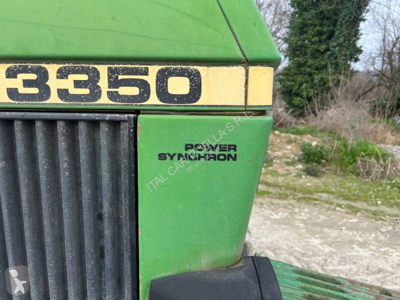 Lantbrukstraktor John Deere 3350