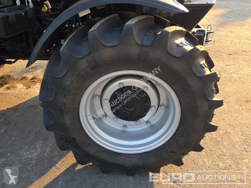 Lantbrukstraktor Farmall Farmhall 75A