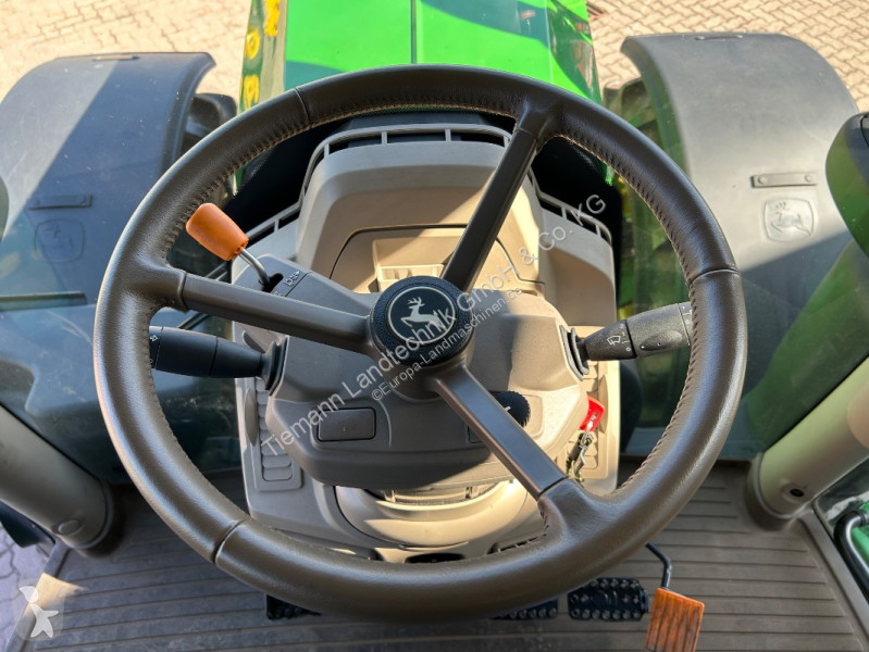 Landbrugstraktor John Deere 6R mit Power Gard