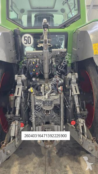Traktor Fendt 824 ProfiPlus Vario GPS