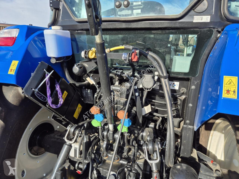 Lantbrukstraktor New Holland  T 5.120 DualCommand