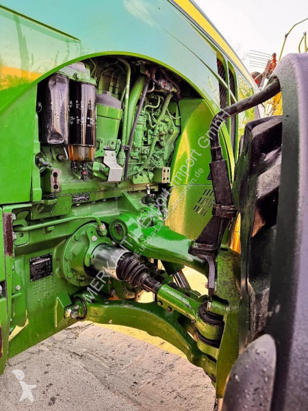 Lantbrukstraktor John Deere 8320 R