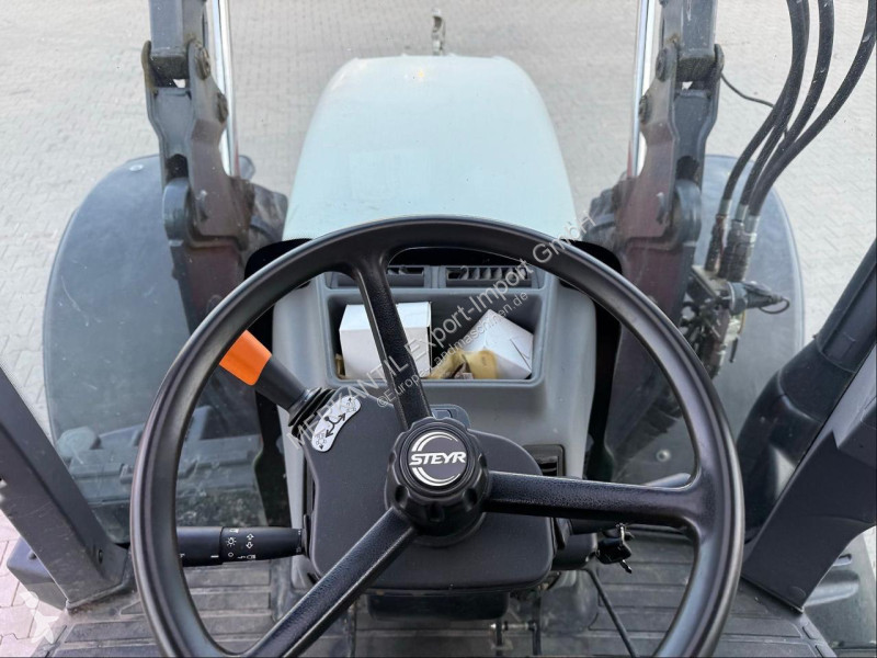 Lantbrukstraktor Steyr  6140 Profi