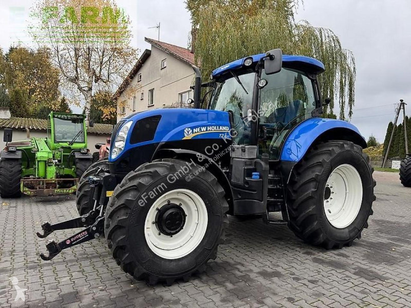 Traktor New Holland  t7.200 rangecommand