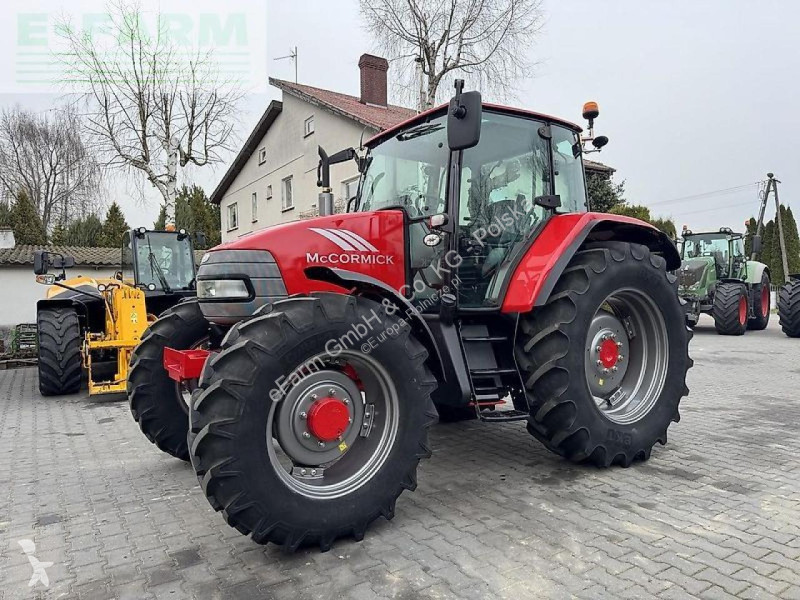Lantbrukstraktor Mc Cormick  mc100