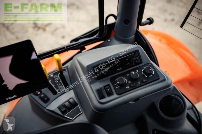Lantbrukstraktor Kubota  M7
