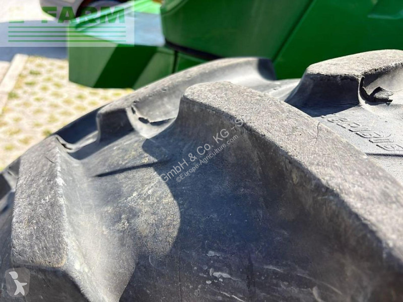 Lantbrukstraktor John Deere  6105r
