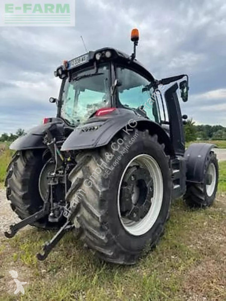 Landbrugstraktor Valtra  t254v