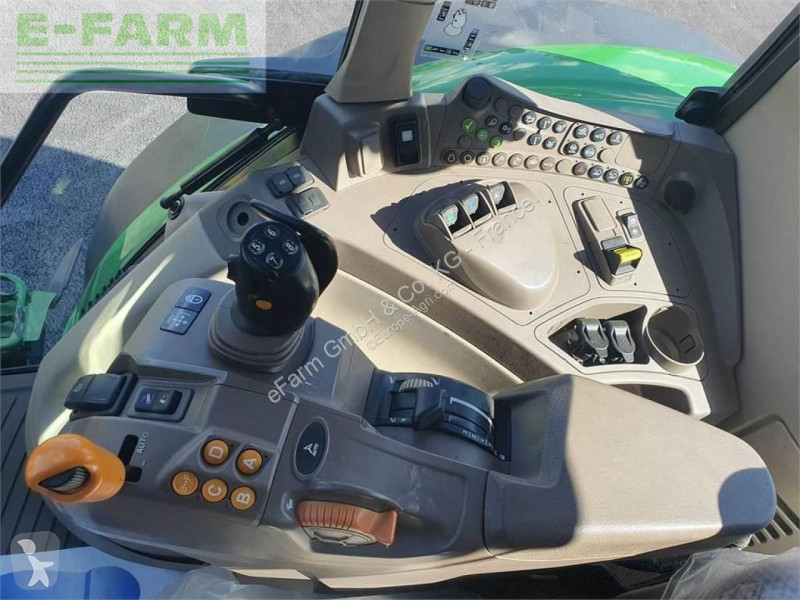 Landbrugstraktor John Deere  6130 m