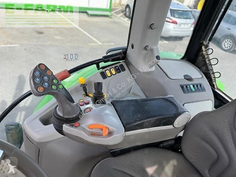 Lantbrukstraktor Deutz-Fahr cshift
