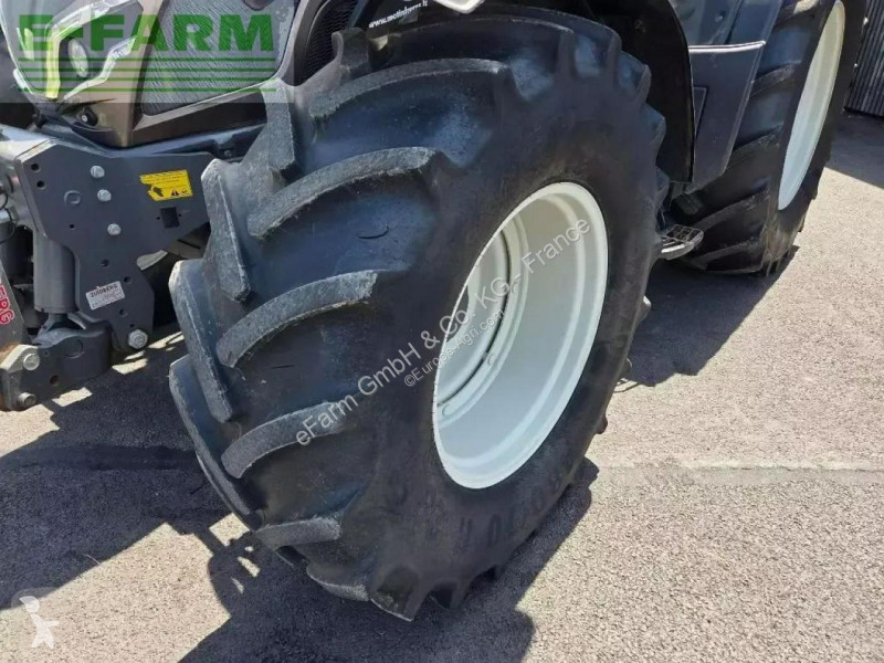 Landbrugstraktor Valtra  n135