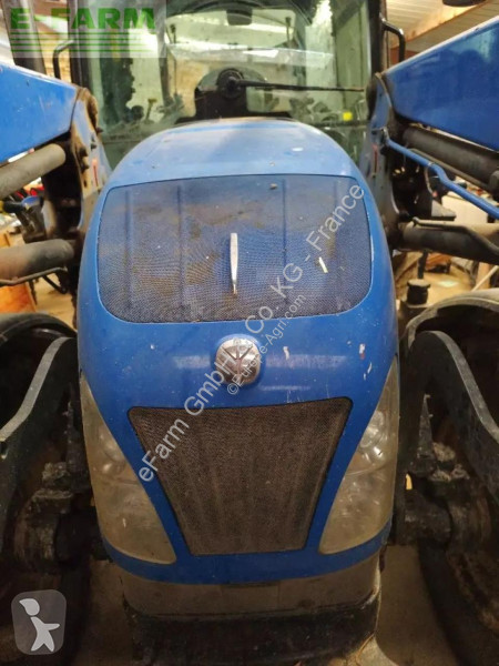 Landbrugstraktor New Holland  t5.105