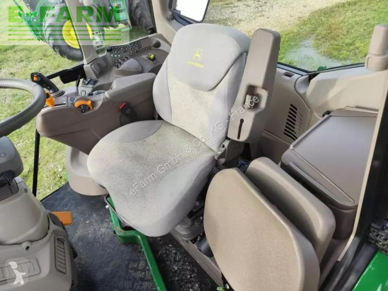 Landbrugstraktor John Deere  6m 115