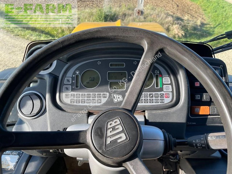 Lantbrukstraktor JCB  fastrac 8250