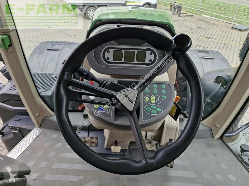 Landbrugstraktor Fendt  826 vario profi plus
