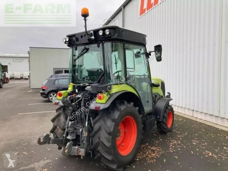 Landbrugstraktor Claas  nexos 240 m