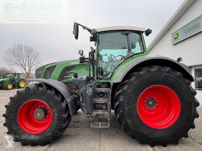 Landbrugstraktor Fendt  824 vario profi plus...