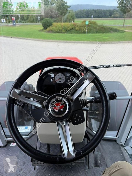 Lantbrukstraktor Massey Ferguson  6s.145 dyna 6