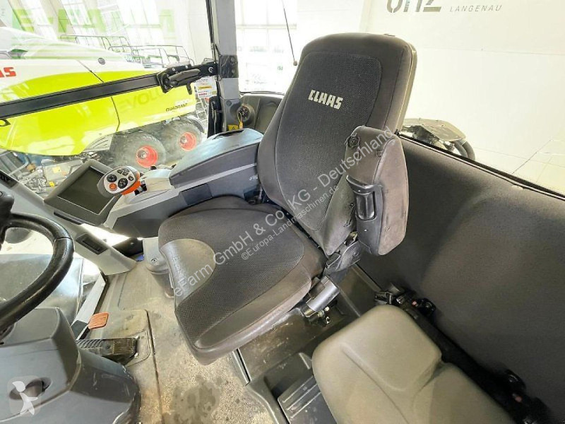 Lantbrukstraktor Claas  xerion 5000 trac vc