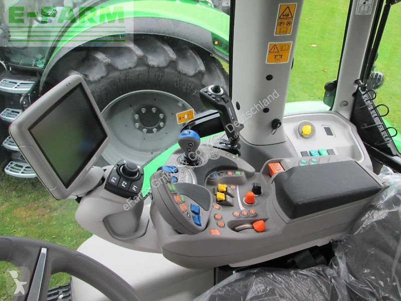 Lantbrukstraktor Deutz-Fahr ttv