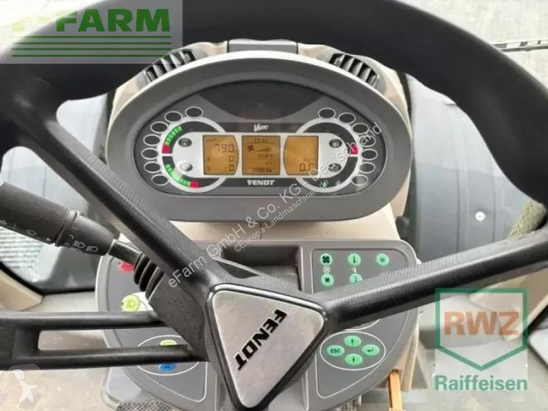 Landbrugstraktor Fendt  826 vario scr profi