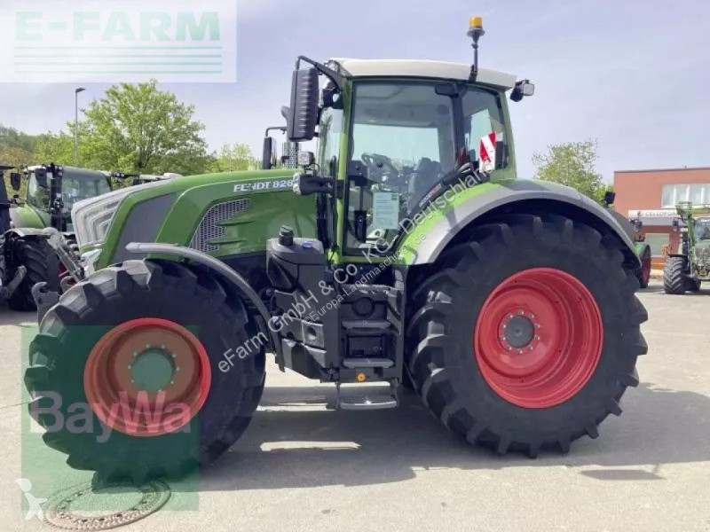Landbrugstraktor Fendt  828 vario s4 profi plus