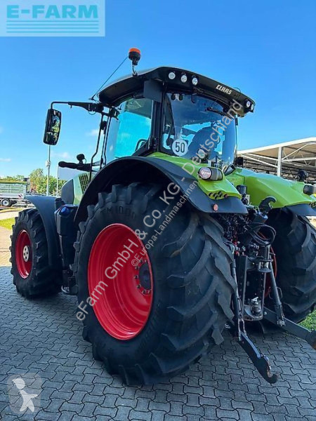 Landbrugstraktor Claas  axion 830 cmatic