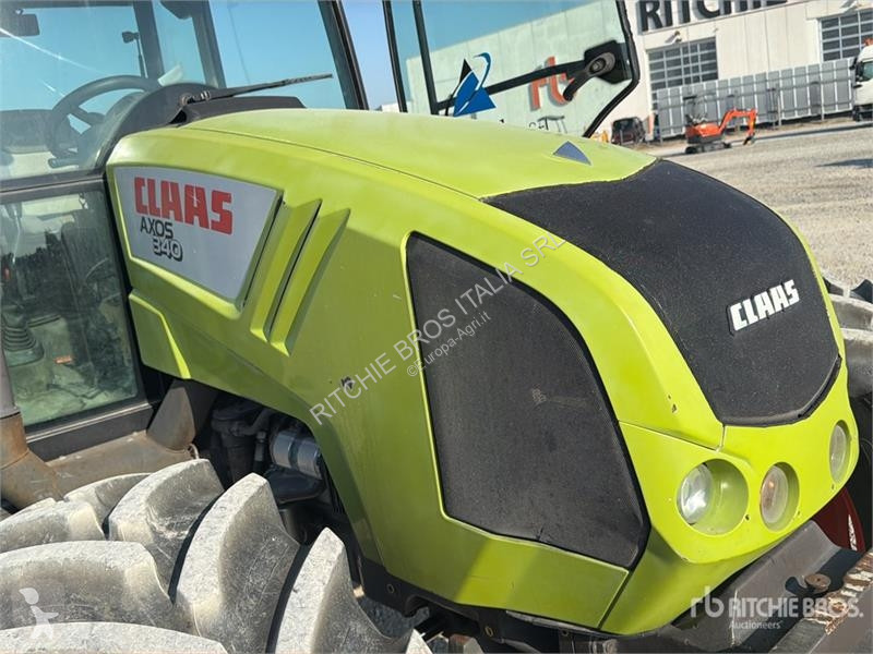 Tractor Claas Axos 340