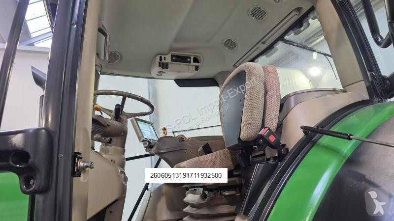 Traktor John Deere 6215 R