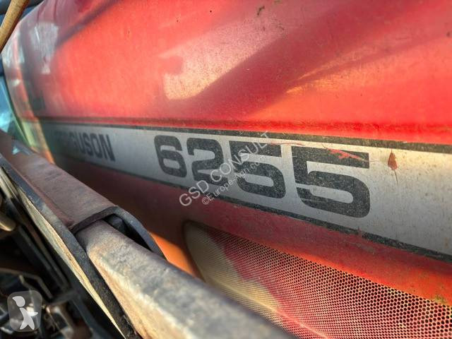 Massey Ferguson 6255 tractor