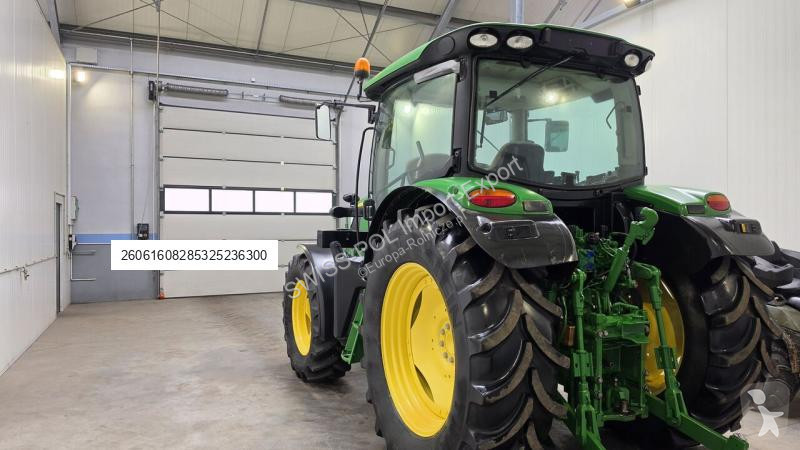 Traktor John Deere 6105 R
