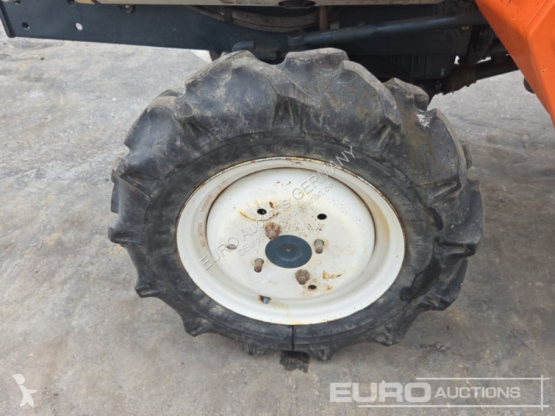 جرار زراعي Kubota B1402DT