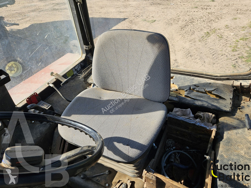 Lantbrukstraktor Belarus MTZ 1025