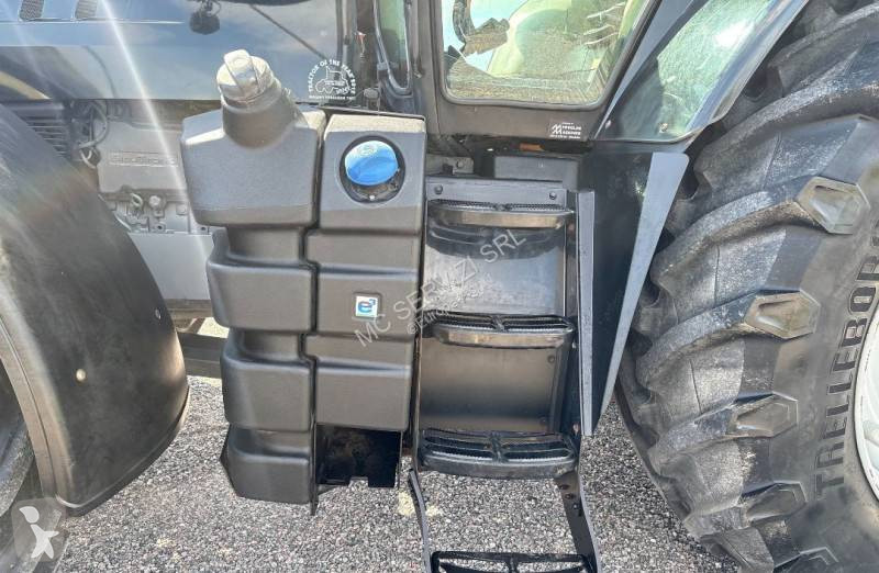 Massey Ferguson MF 7620 tractor