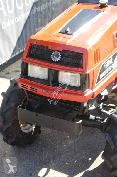 Lantbrukstraktor Mitsubishi MTX15