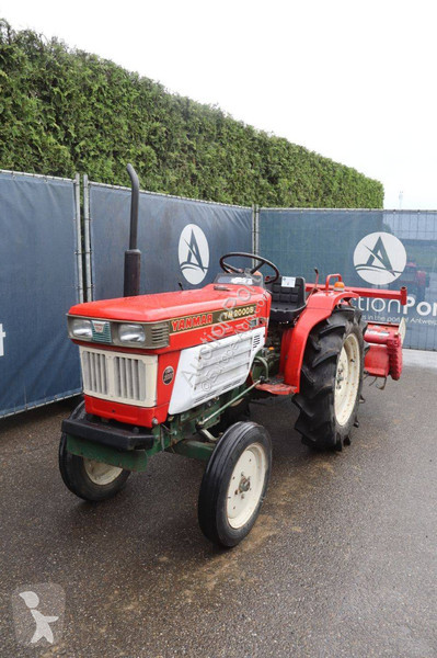 Lantbrukstraktor Yanmar 2TR20A