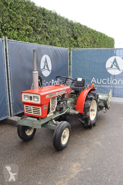 Lantbrukstraktor Yanmar YM1300