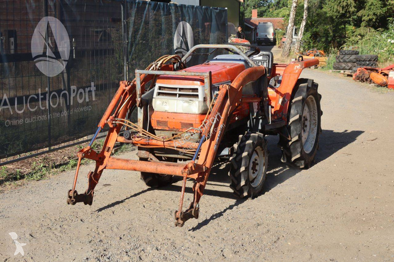 جرار زراعي Kubota GL-23