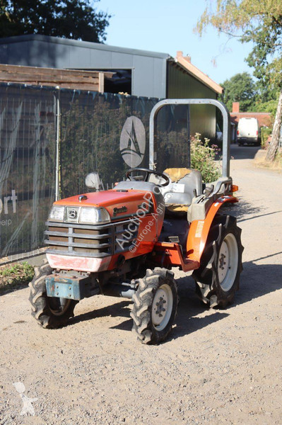 جرار زراعي Kubota GB16