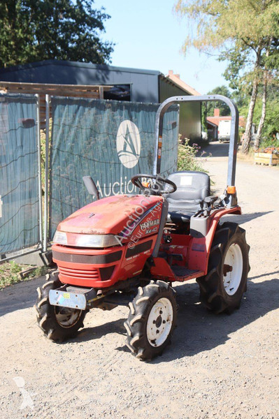 جرار زراعي Yanmar KE-40