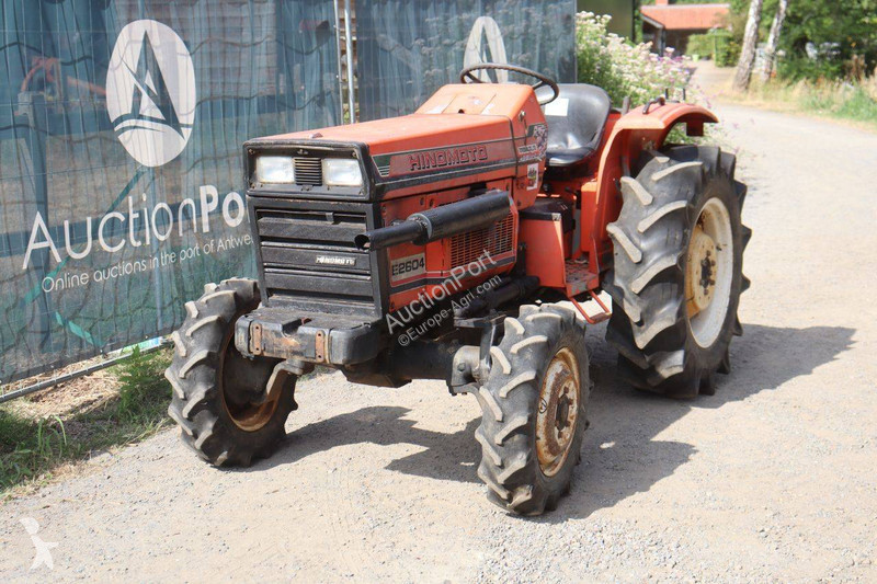 جرار زراعي Hinomoto E2604