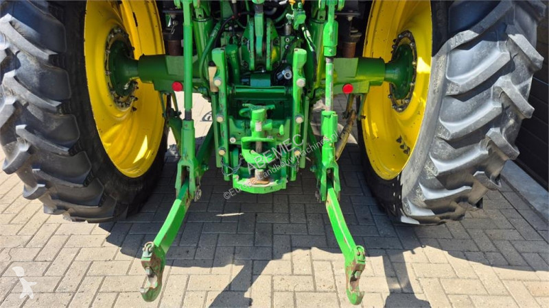Zemědělský traktor John Deere 6125R AutoPower
