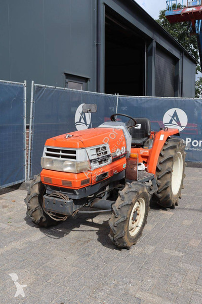 Tractor Kubota GL-27